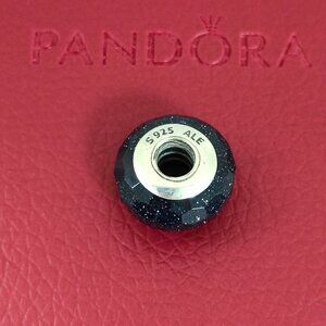 Pandora Faceted Adventurescent Midnight Blue Murano Glass Charm Bead with box